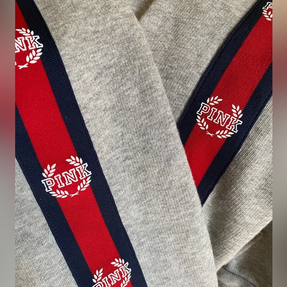 Pink hoodie - Picture 5 of 5